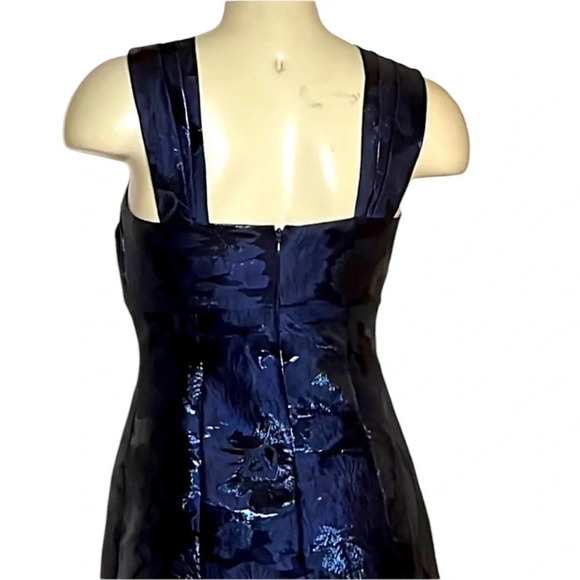 Aidan mattox navy metallic jacquard ball gown size 2 - Picture 7 of 12